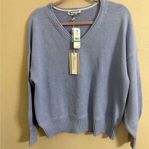 Tommy Bahama Light Blue V-Neck Sweater NWT MSRP $ 128 Large